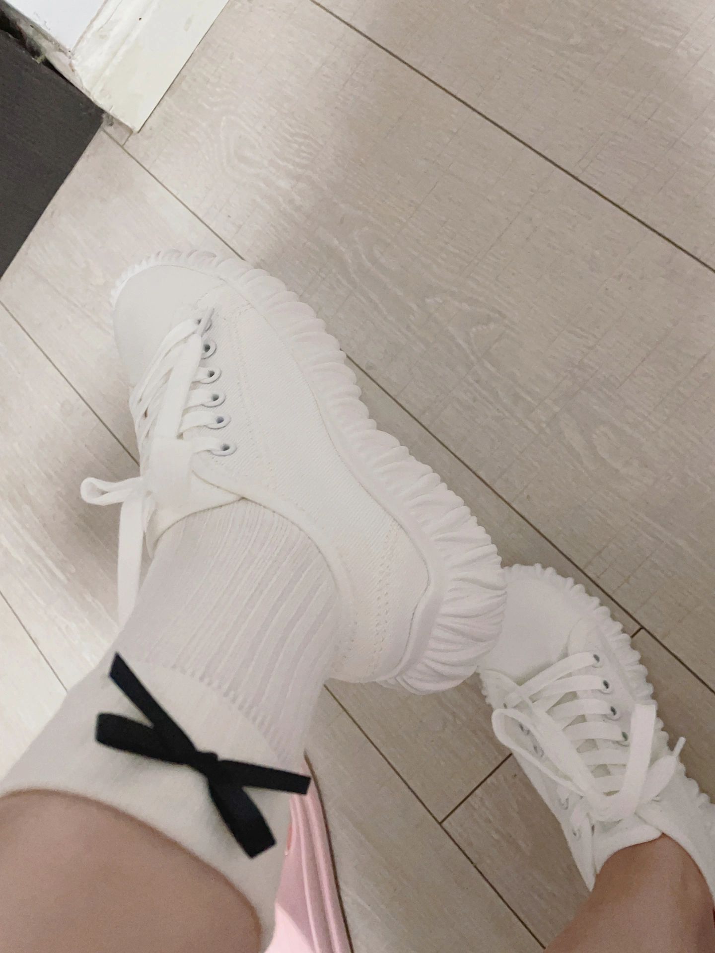 低帮 系带  - VALI鞋履AI设计主图