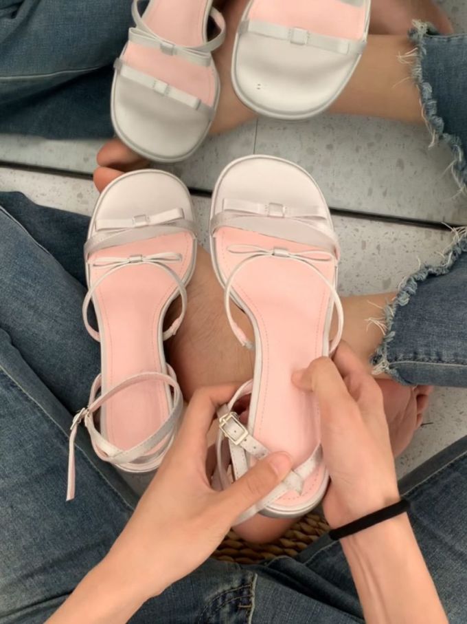 无帮 袢扣 皮革 