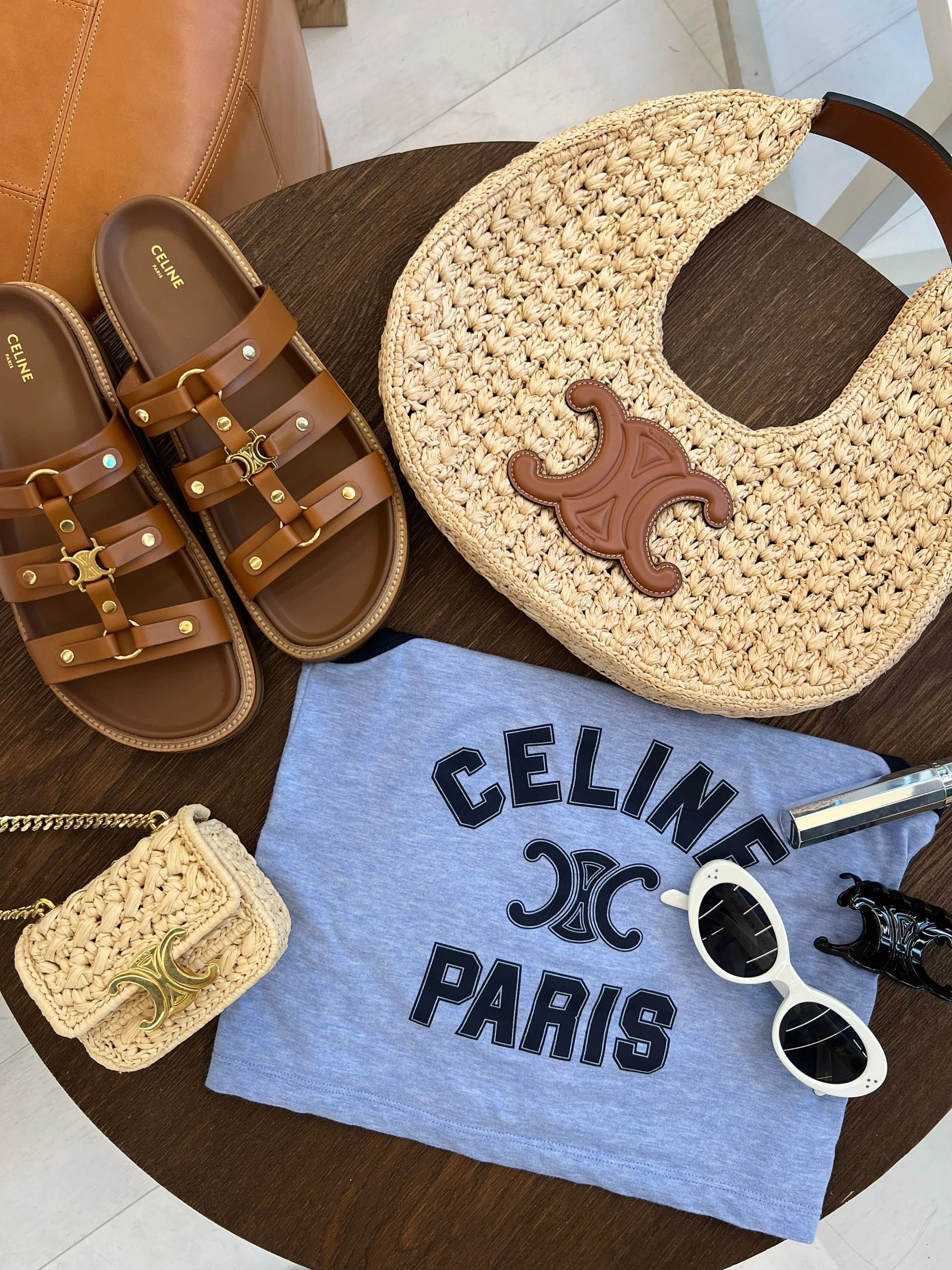  - VALI鞋履AI设计主图