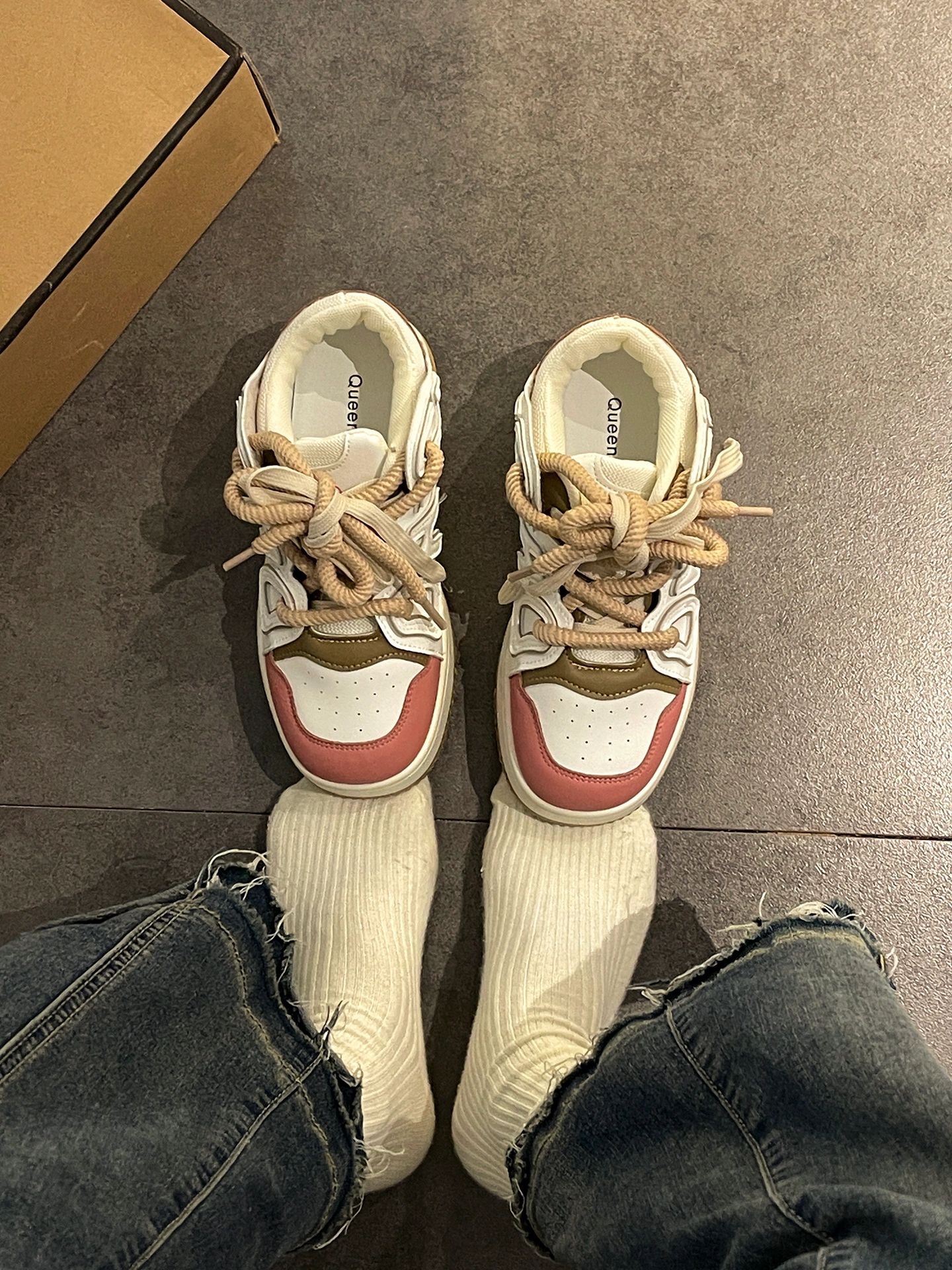 系带 皮革  - VALI鞋履AI设计主图