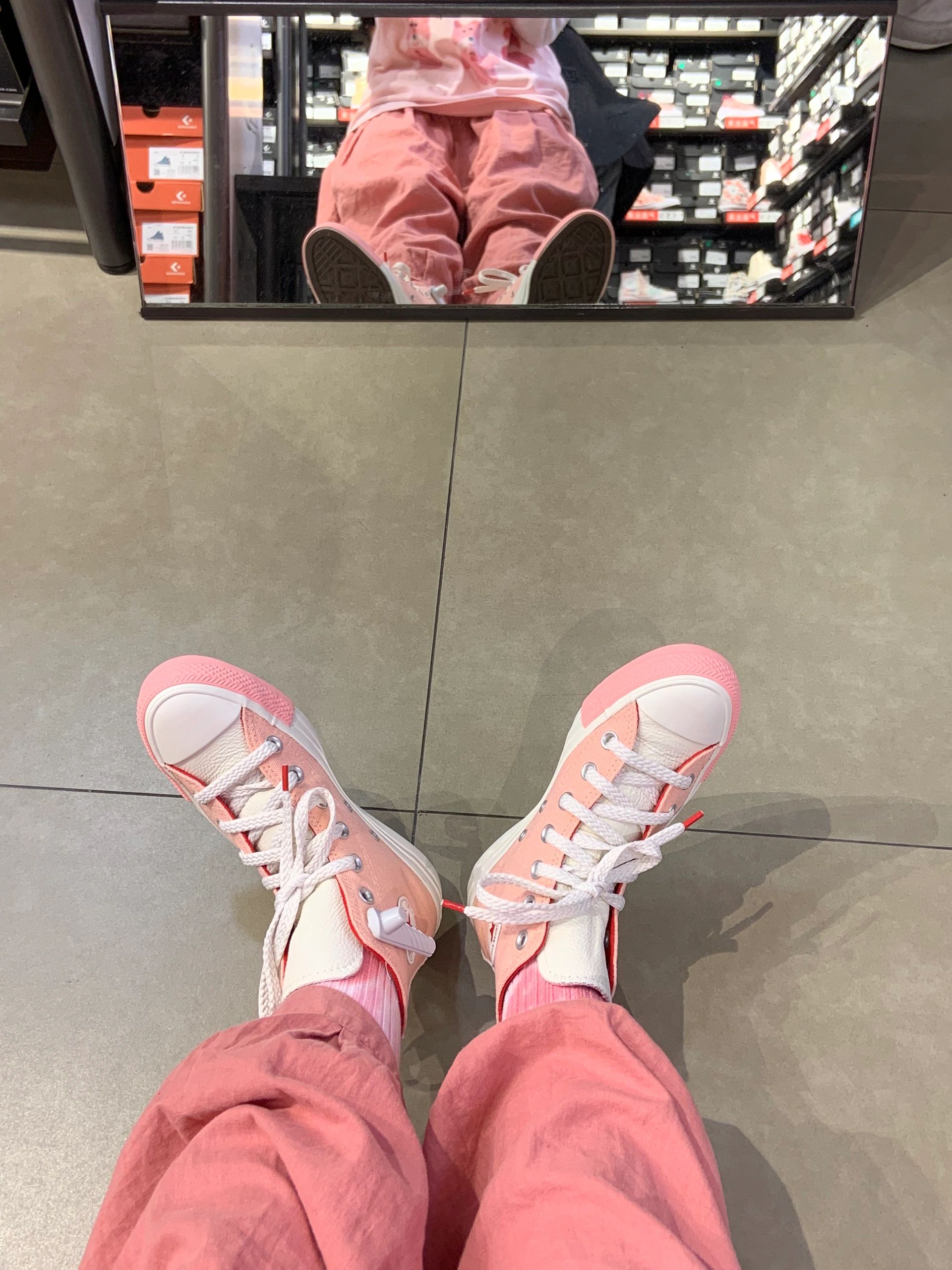 高帮 系带  - VALI鞋履AI设计主图