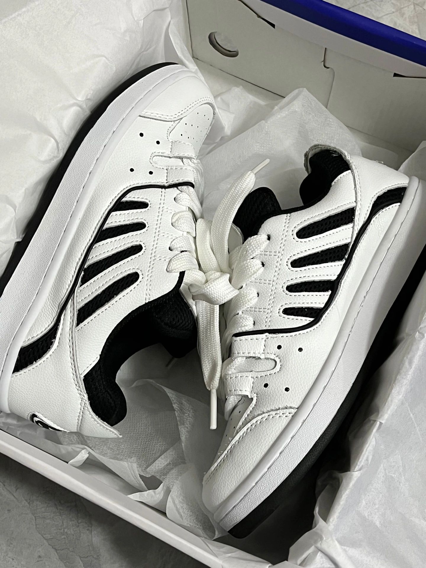 低帮 系带 皮革  - VALI鞋履AI设计主图