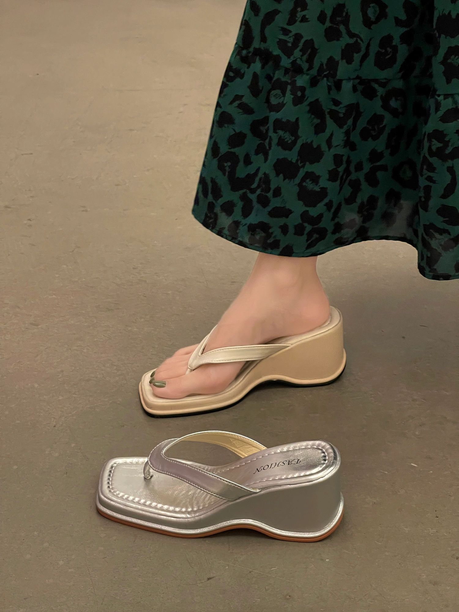 无帮 皮革  - VALI鞋履AI设计主图