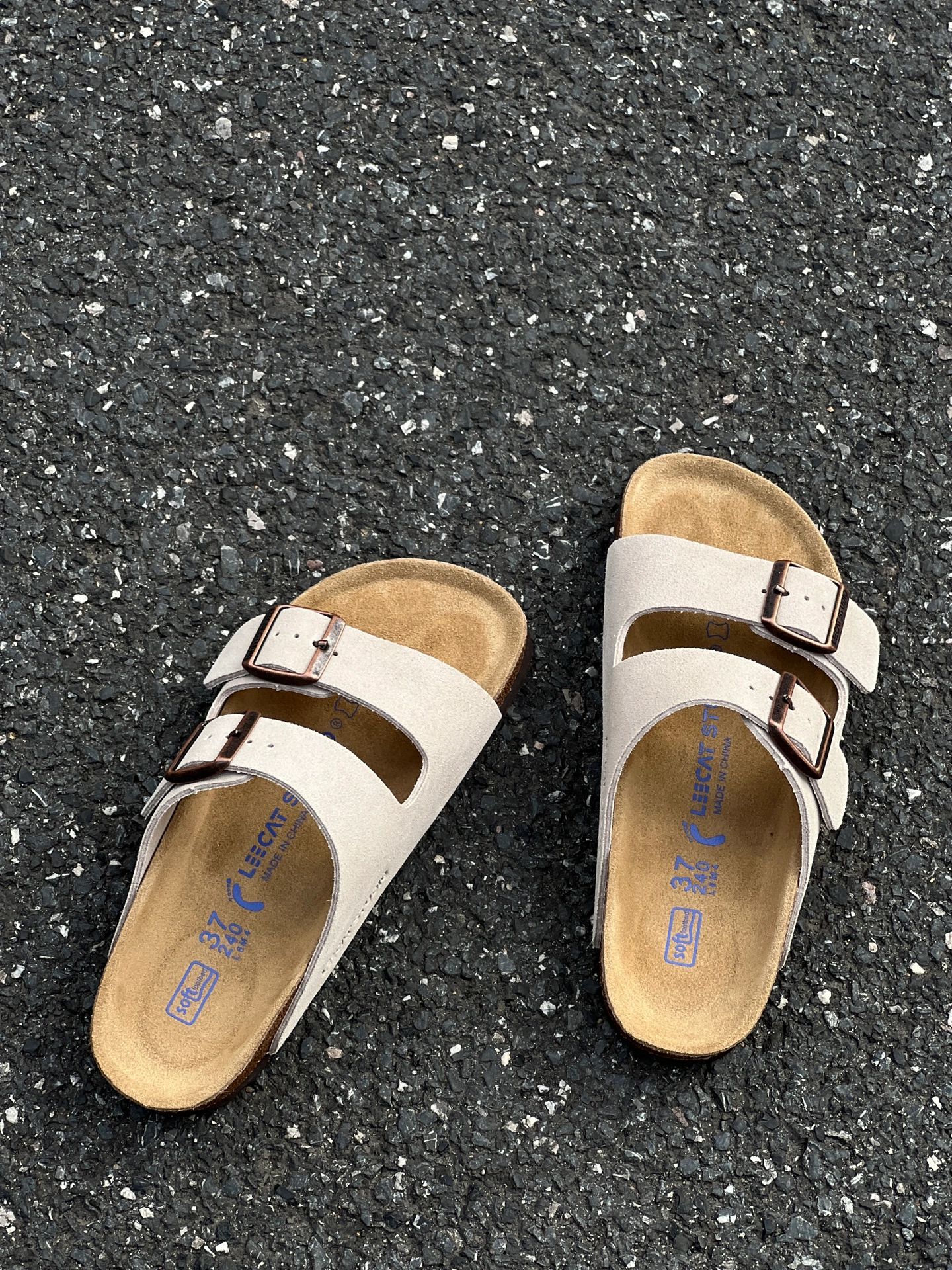 无帮 袢扣 皮革  - VALI鞋履AI设计主图