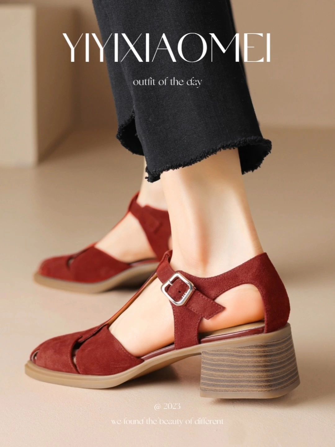 中跟 粗跟 无帮 袢扣 皮革  - VALI鞋履AI设计主图