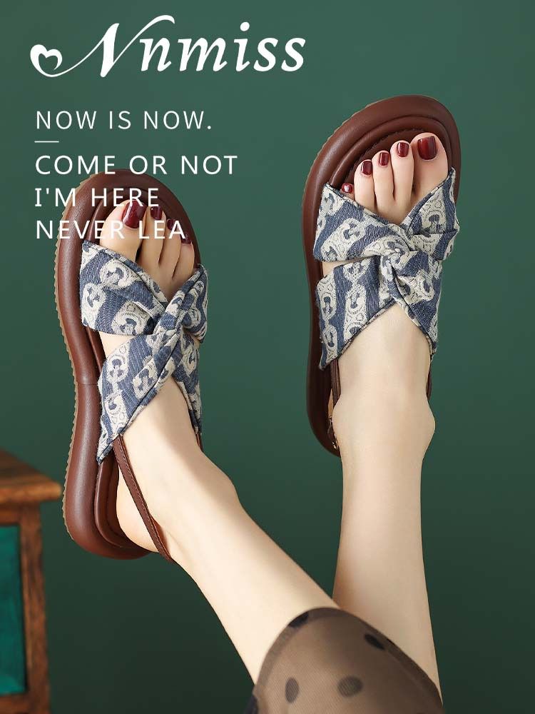 无帮  - VALI鞋履AI设计主图