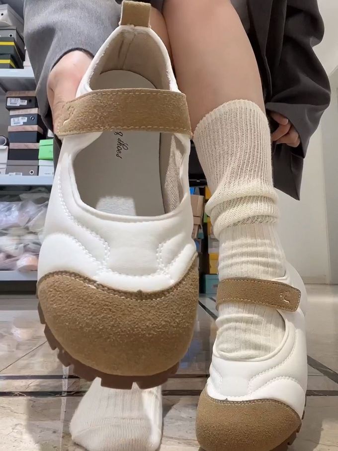 圆头 低帮 中口鞋 皮革 