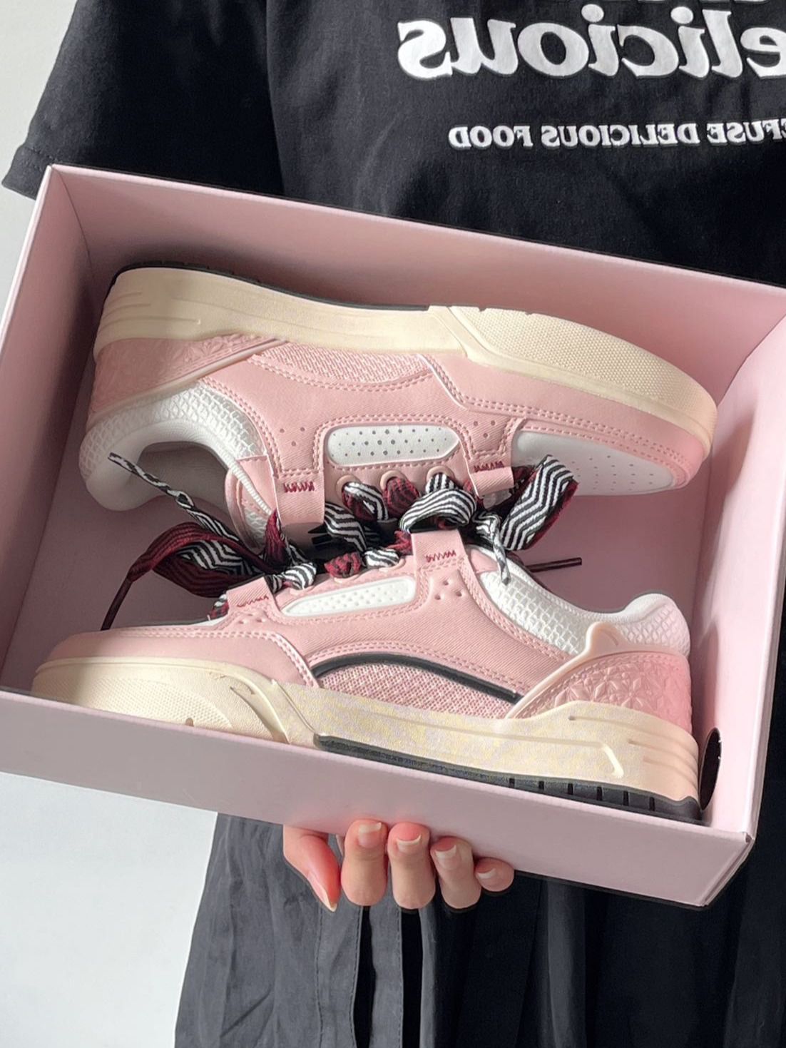 低帮 系带  - VALI鞋履AI设计主图