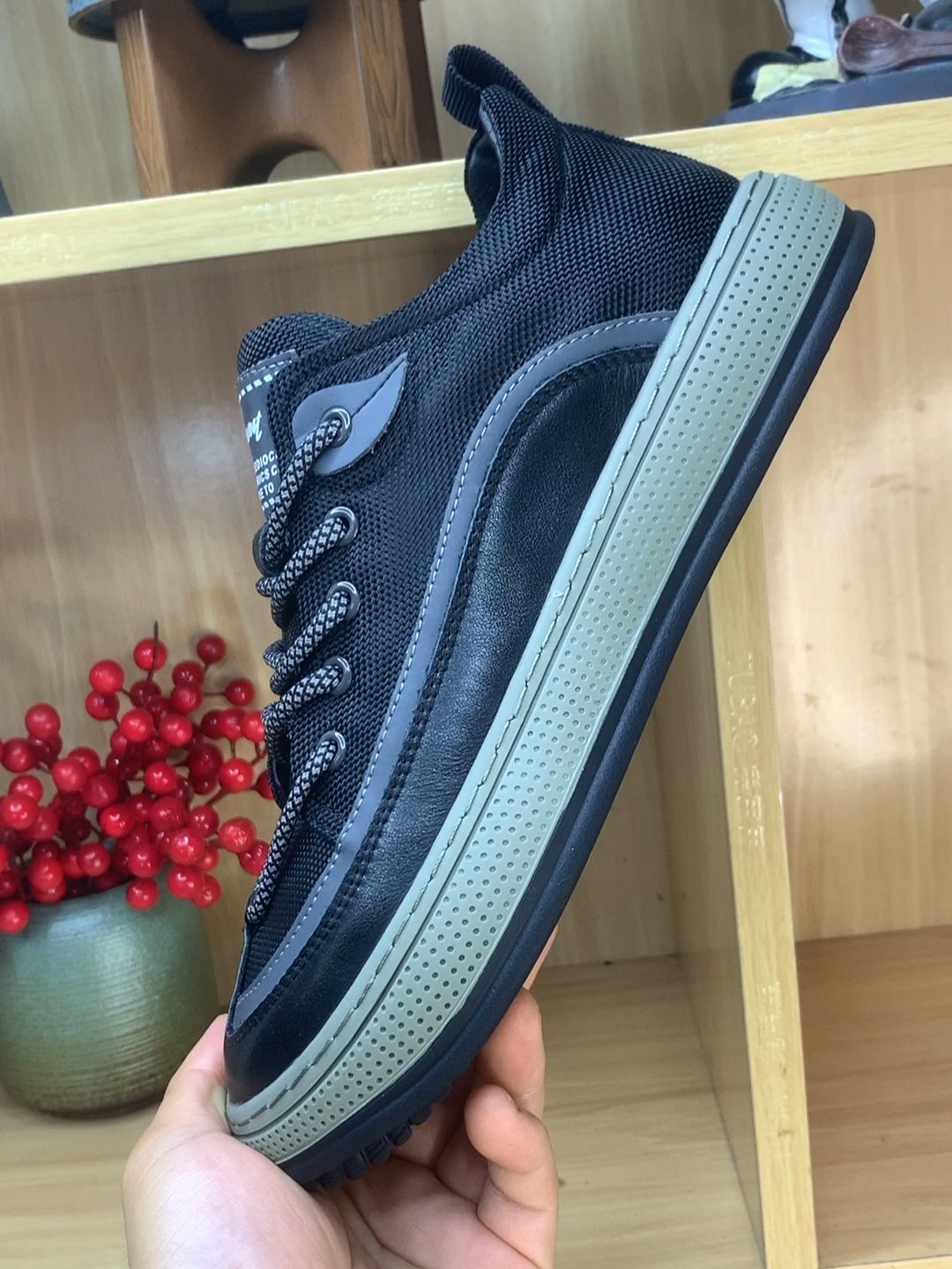 低帮 系带  - VALI鞋履AI设计主图