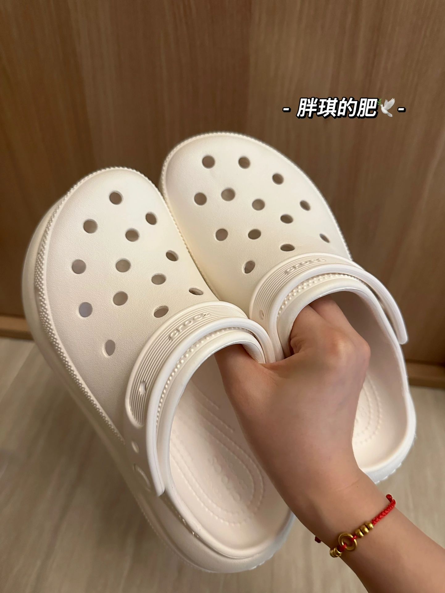 无帮  - VALI鞋履AI设计主图