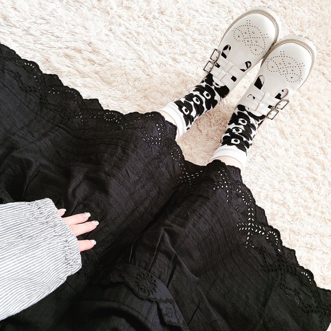 边缘装饰 夜幕色  - VALI鞋履AI设计主图