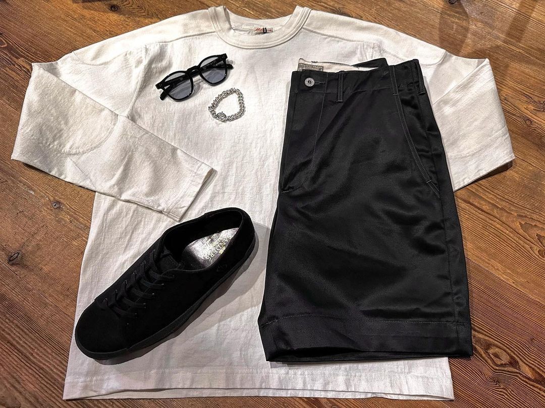 针织面料 H型 圆形领 标志图案 印花 踢踏舞鞋色 基础扣饰  - VALI鞋履AI设计主图