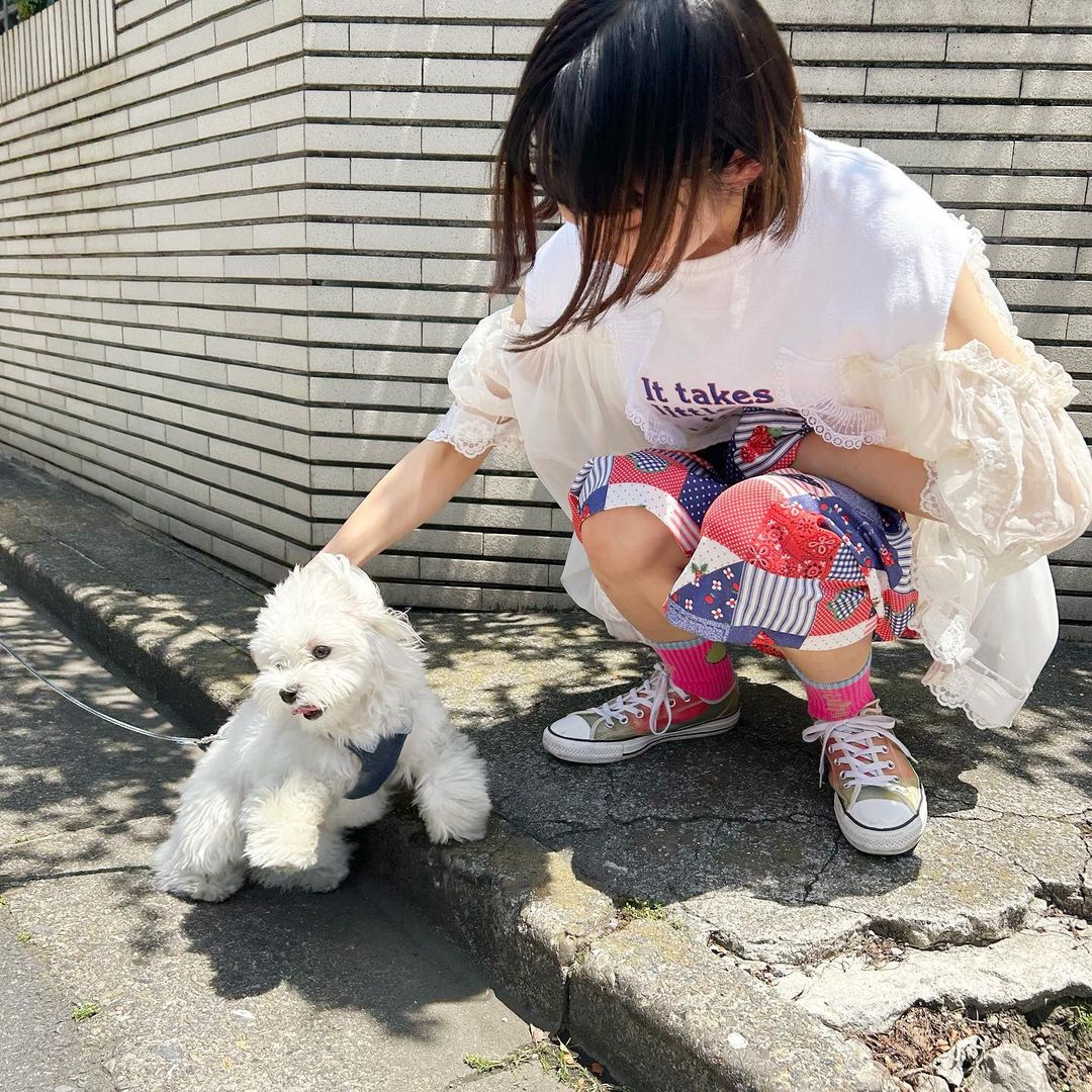 棉麻 抽褶 印花 晨曦紫 轻粉色 淡兰花色 日系休闲 休闲  - VALI鞋履AI设计主图