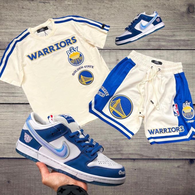 针织面料 圆形领 文字图案 标志图案 印花 草纸色 冬白色 