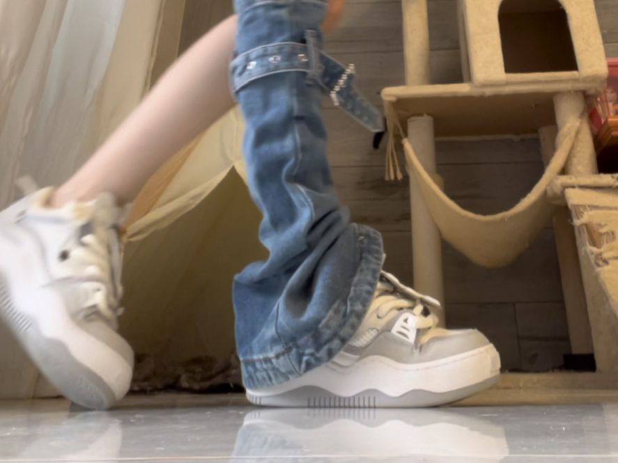  - VALI鞋履AI设计主图