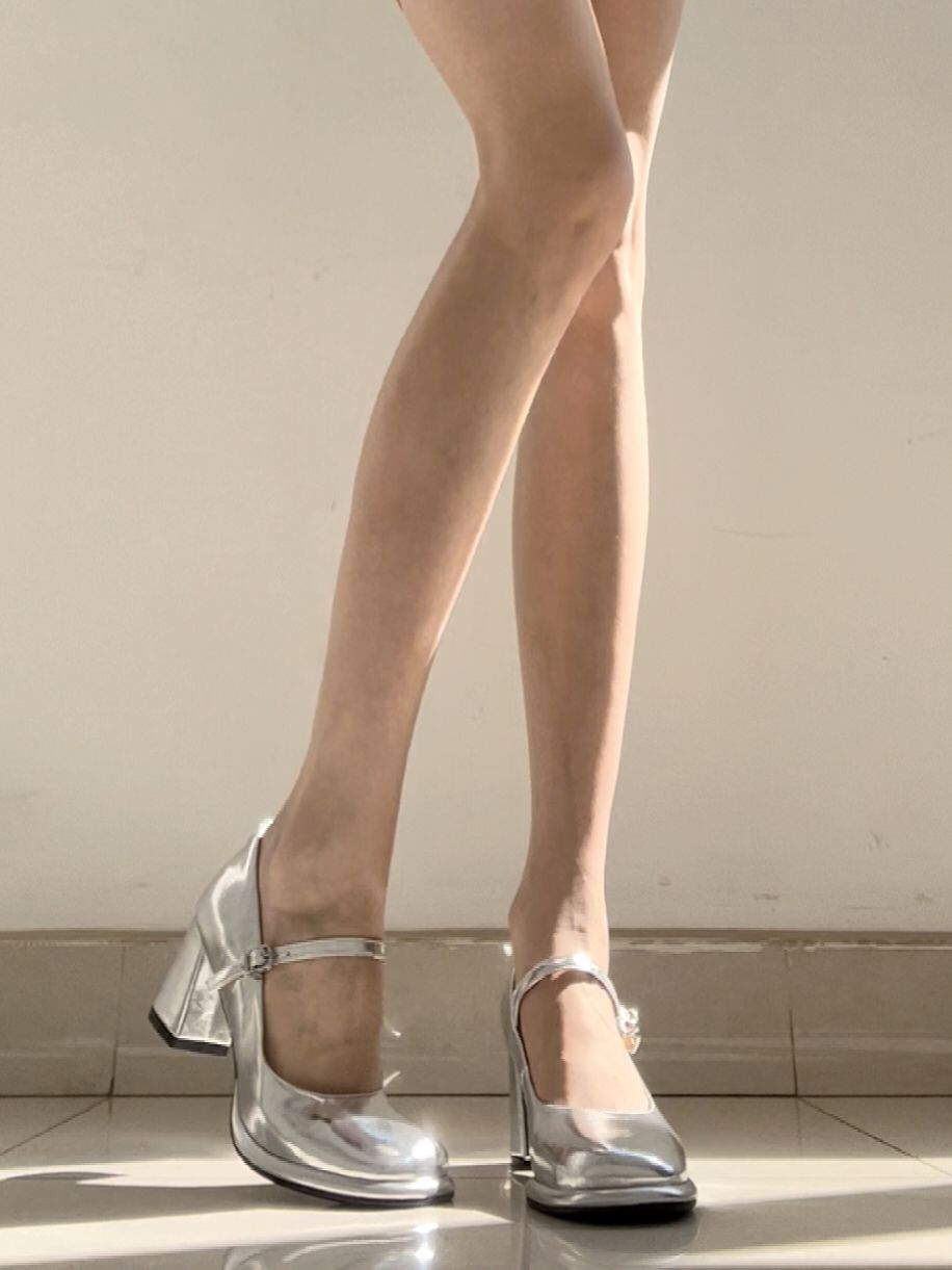 尖头 袢扣 浅口鞋  - VALI鞋履AI设计主图