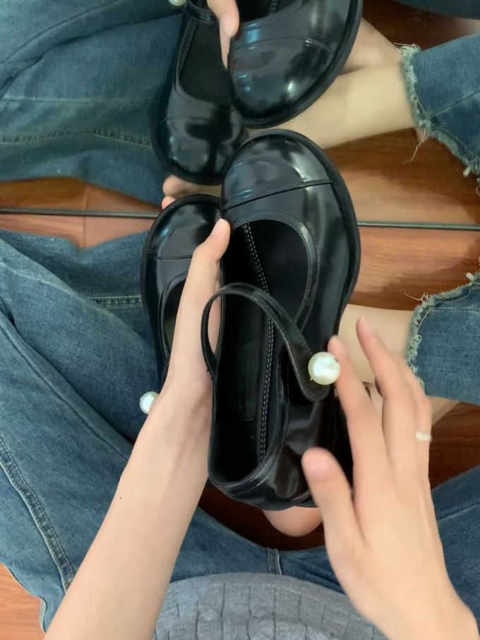 圆头 浅口鞋 皮革 