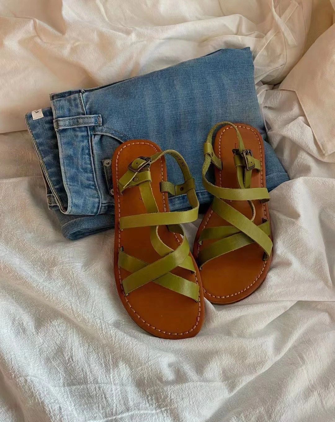 无帮 袢扣 皮革  - VALI鞋履AI设计主图