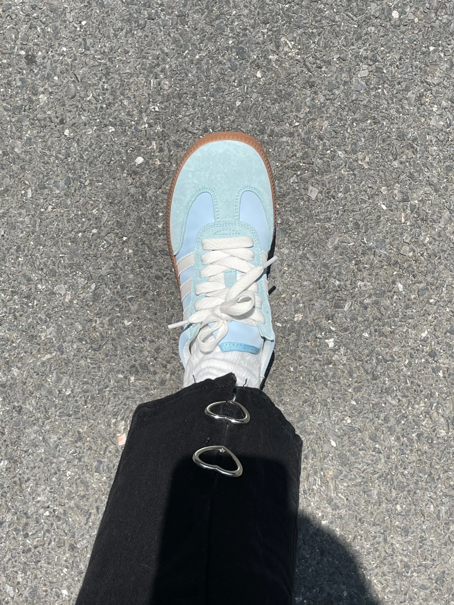 系带 皮革  - VALI鞋履AI设计主图