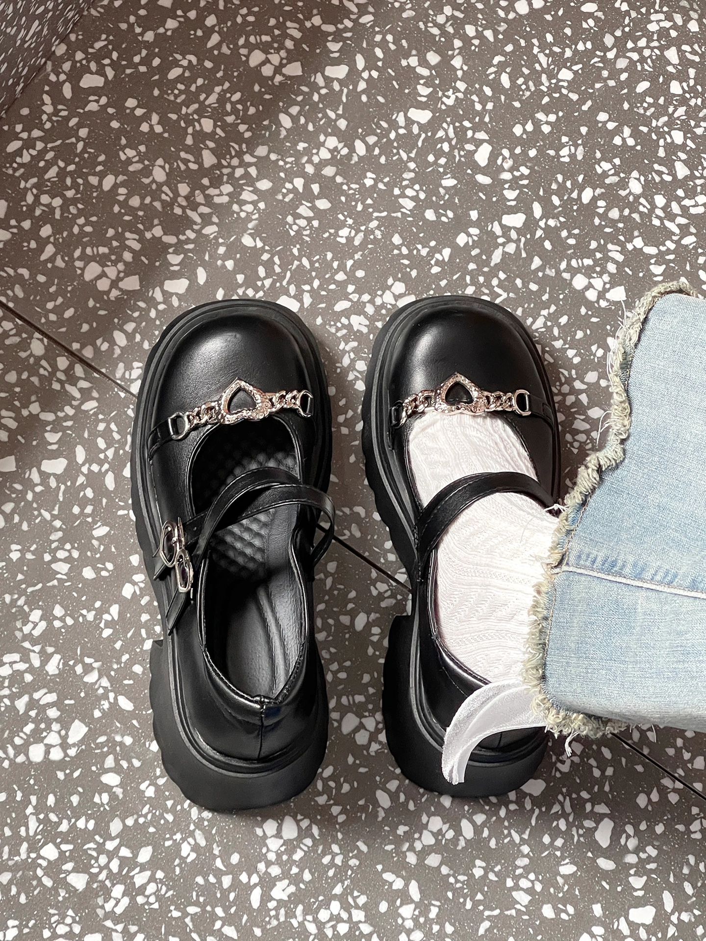 圆头 中口鞋 皮革  - VALI鞋履AI设计主图