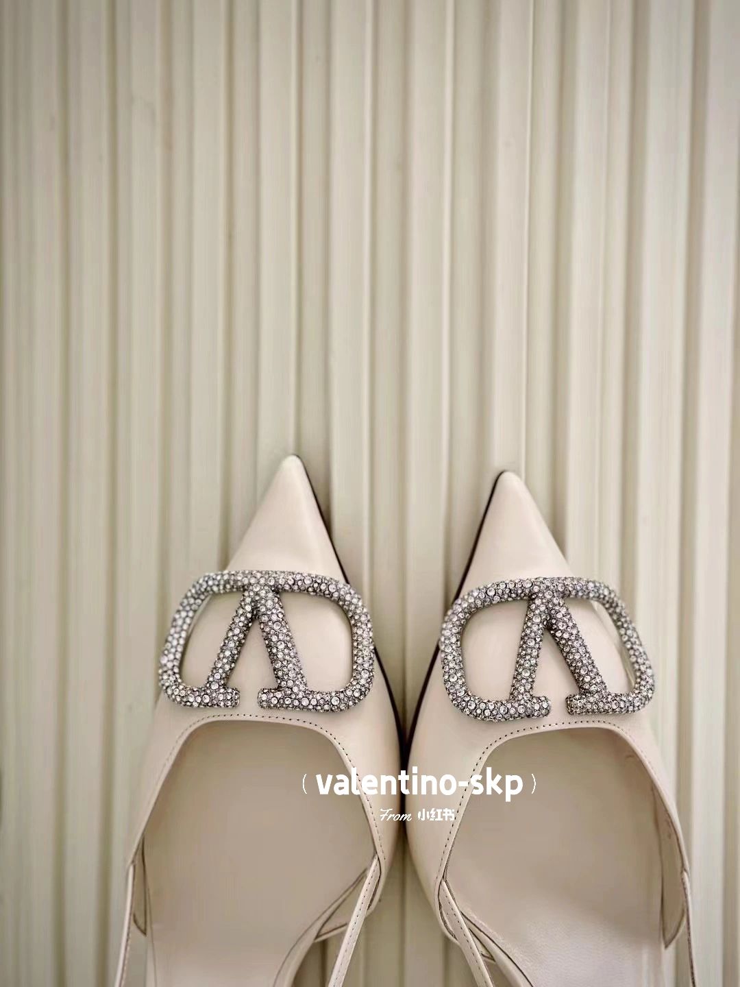 无帮  - VALI鞋履AI设计主图