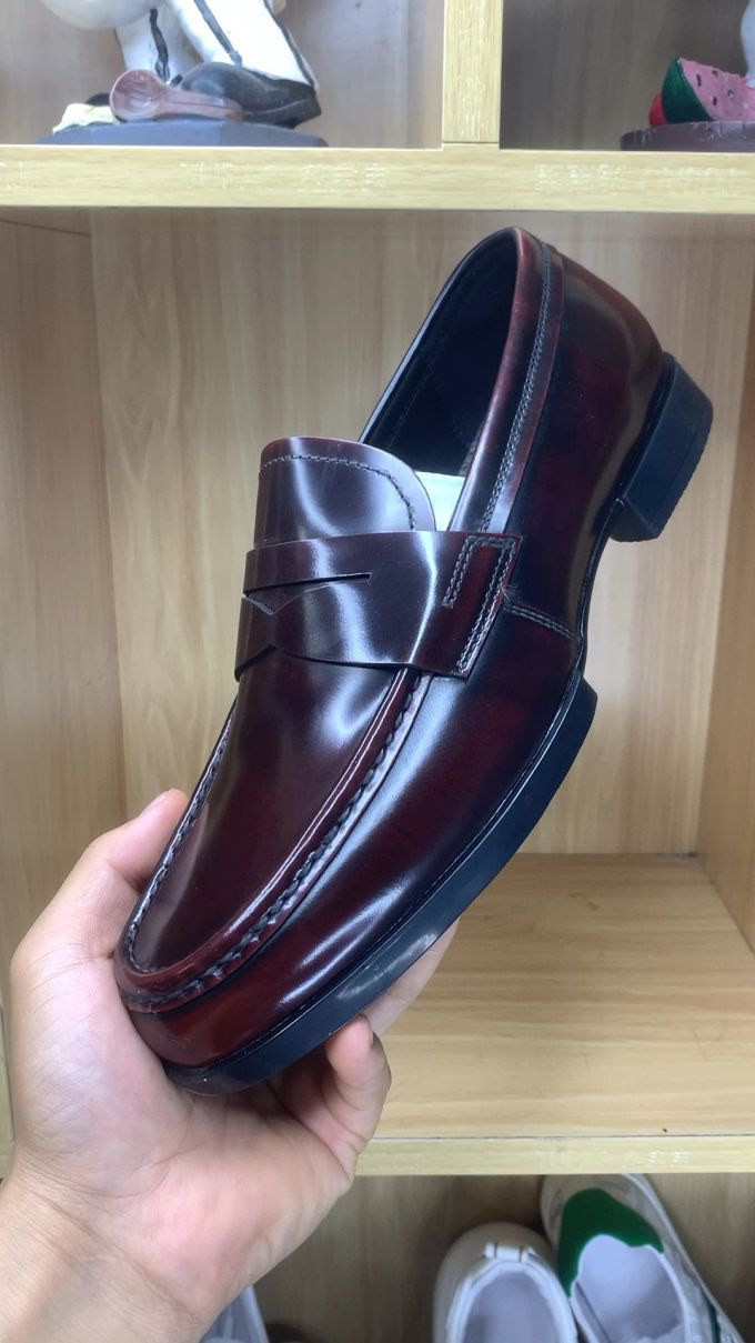 圆头 低帮 一脚蹬 深口鞋 皮革 