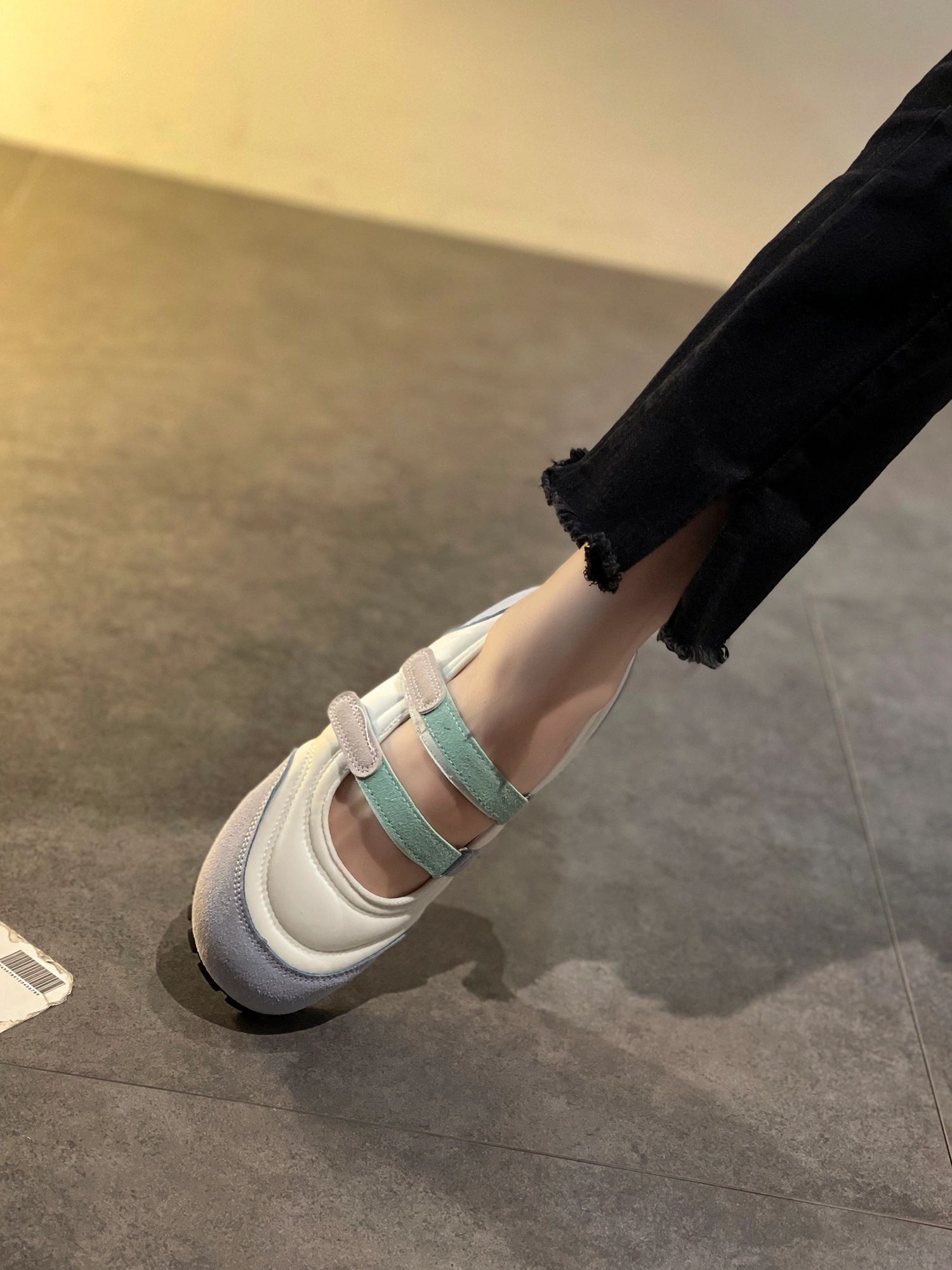 圆头 低帮  - VALI鞋履AI设计主图