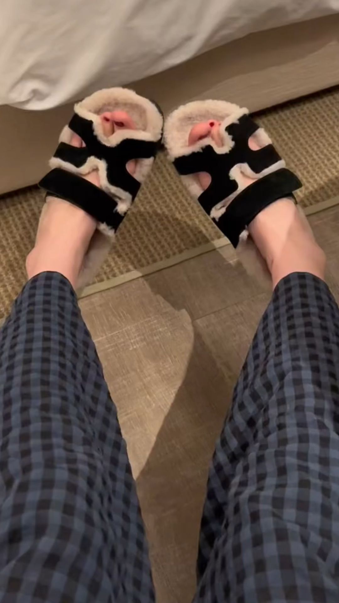 无帮  - VALI鞋履AI设计主图