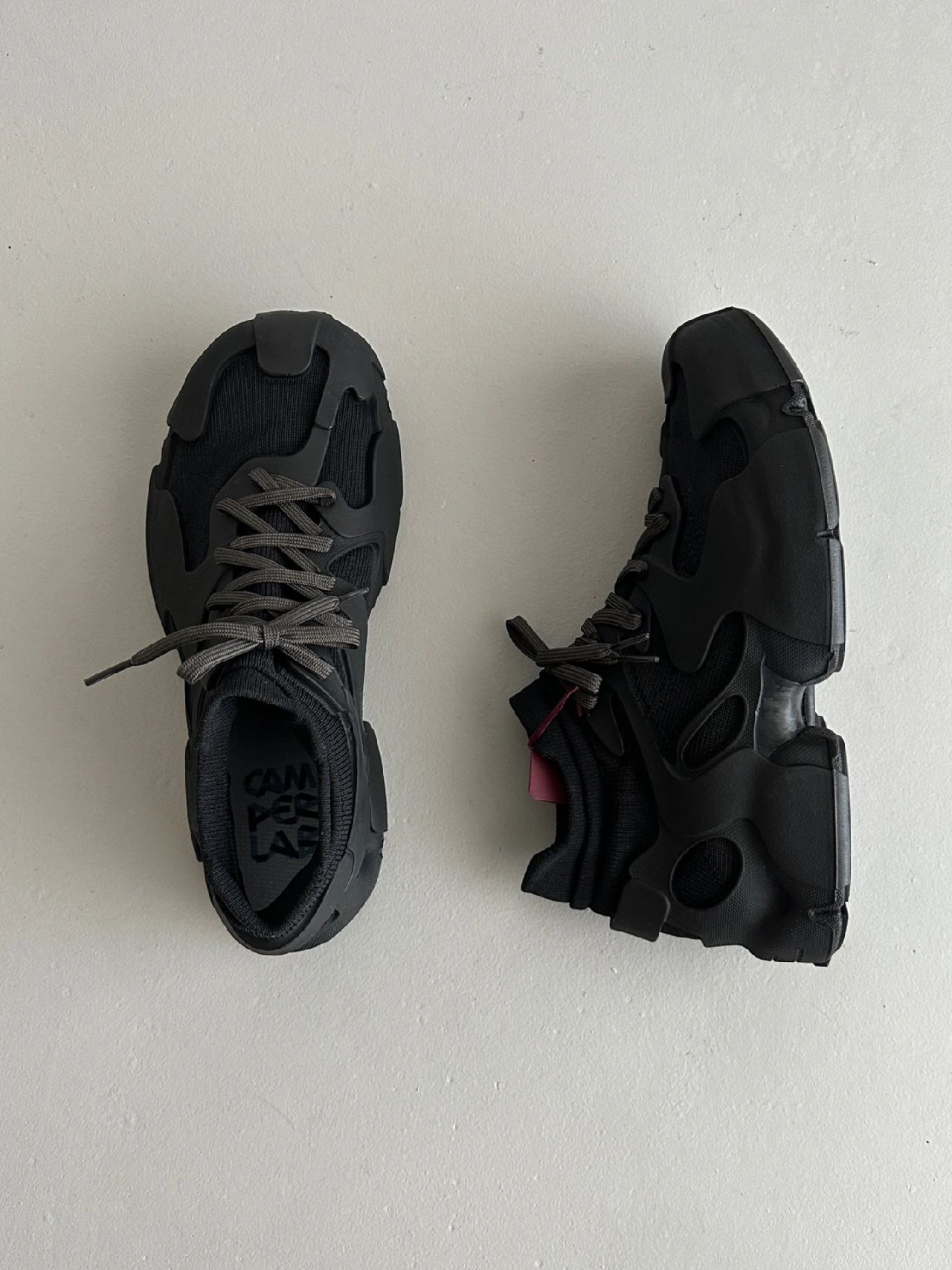 中帮 系带 皮革  - VALI鞋履AI设计主图