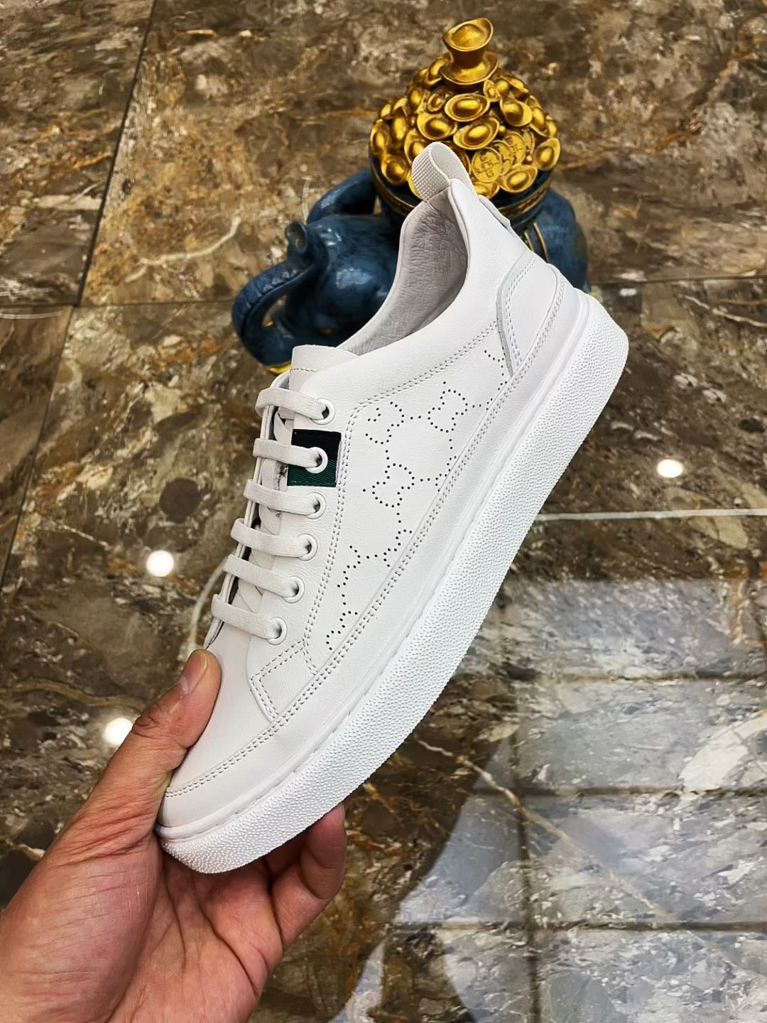 低帮 皮革  - VALI鞋履AI设计主图