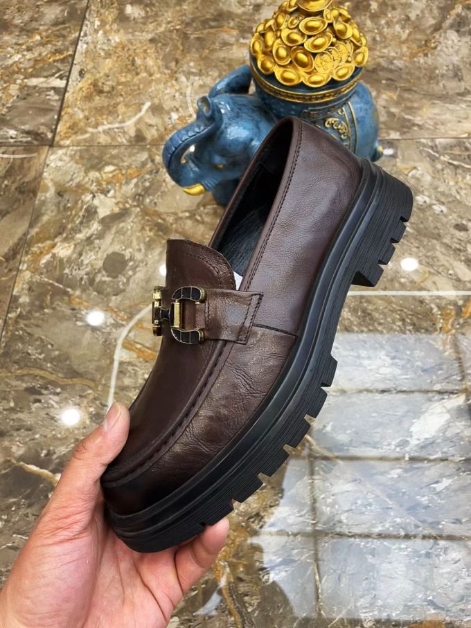 厚底 圆头 低帮 一脚蹬 袢扣 皮革 