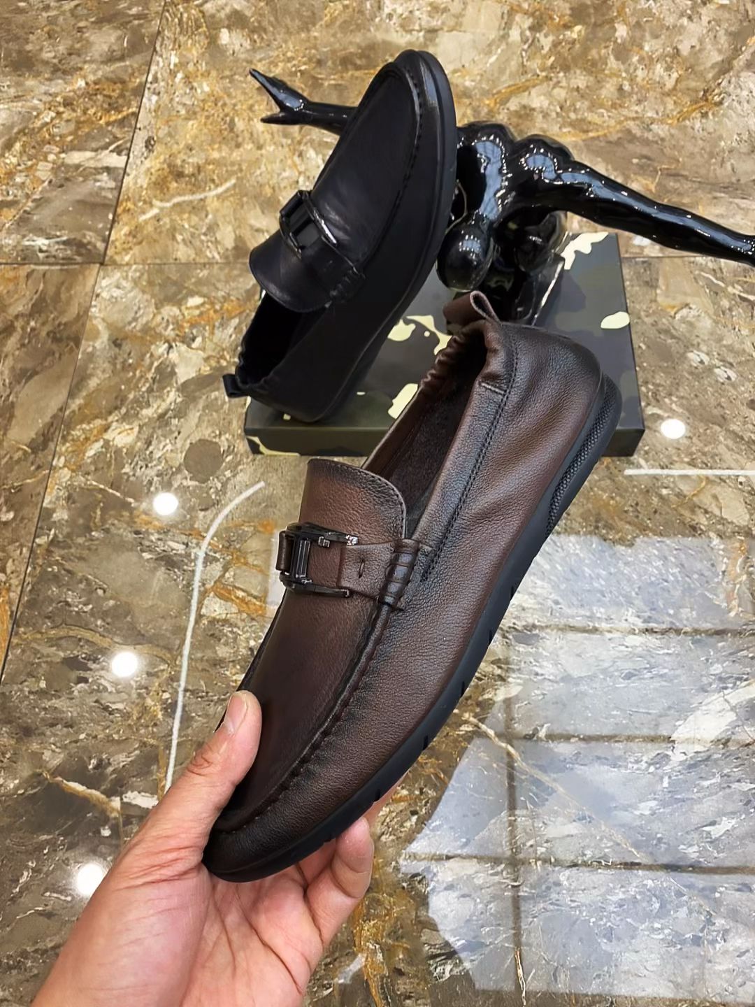 圆头 低帮 深口鞋 皮革  - VALI鞋履AI设计主图