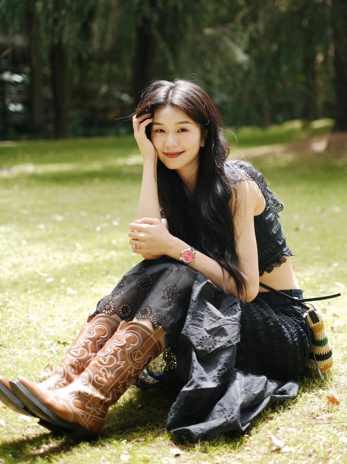 X型 V领 植物/花卉 拼接 酱黑色 