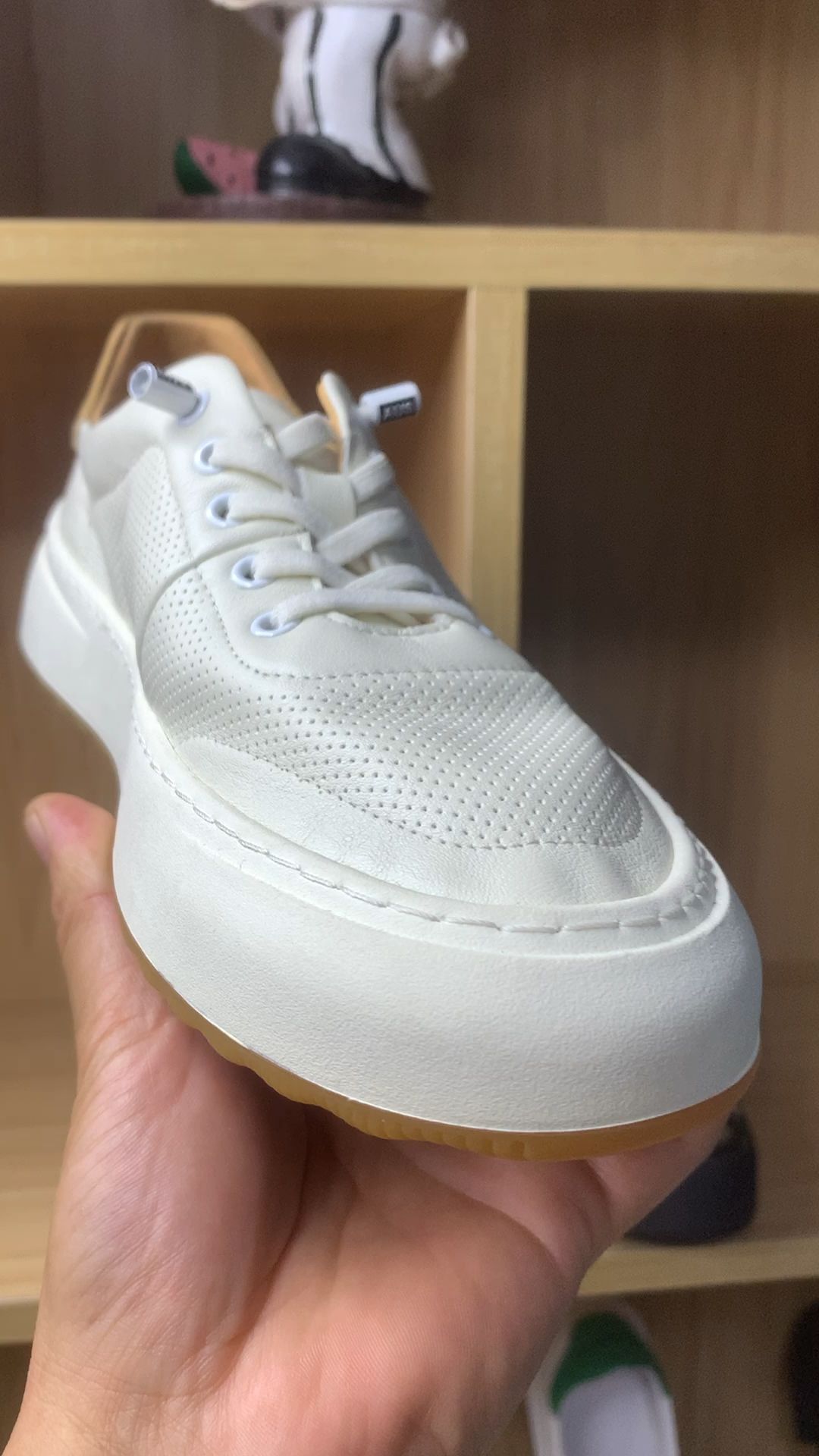 系带 皮革  - VALI鞋履AI设计主图