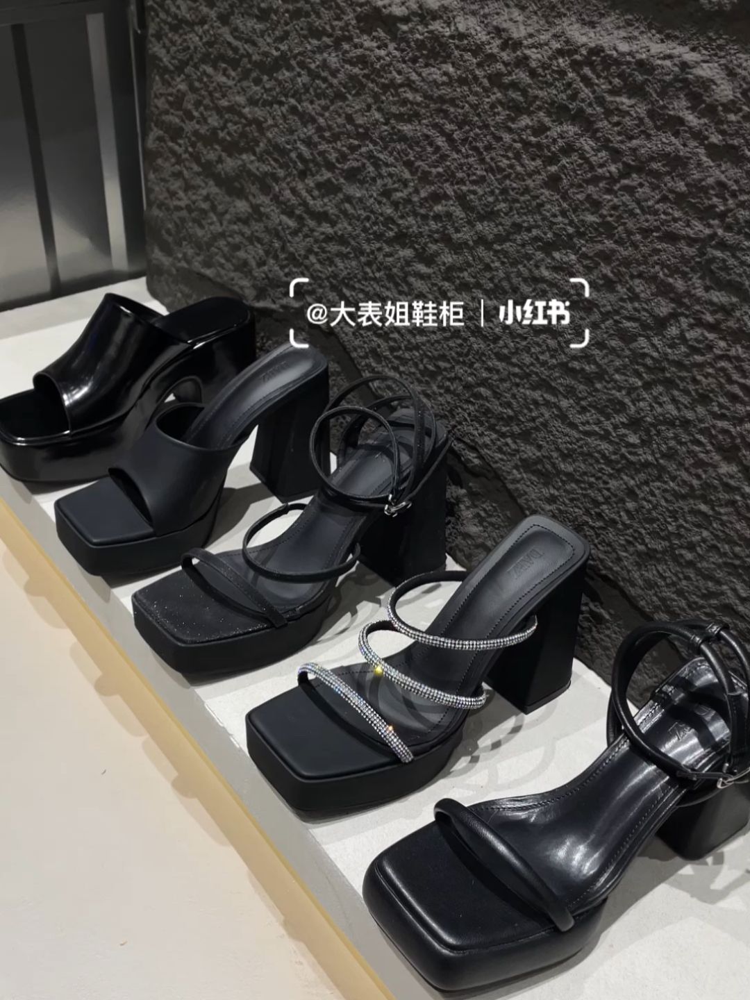 高跟 粗跟 无帮 袢扣 皮革  - VALI鞋履AI设计主图