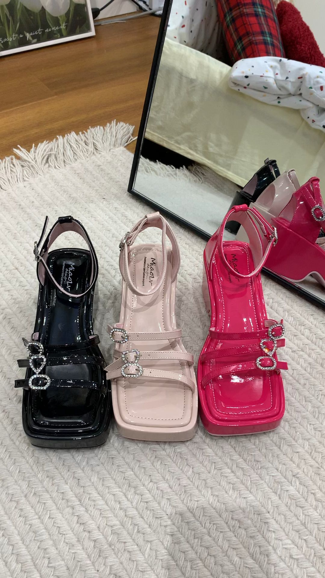 方头 袢扣 皮革  - VALI鞋履AI设计主图