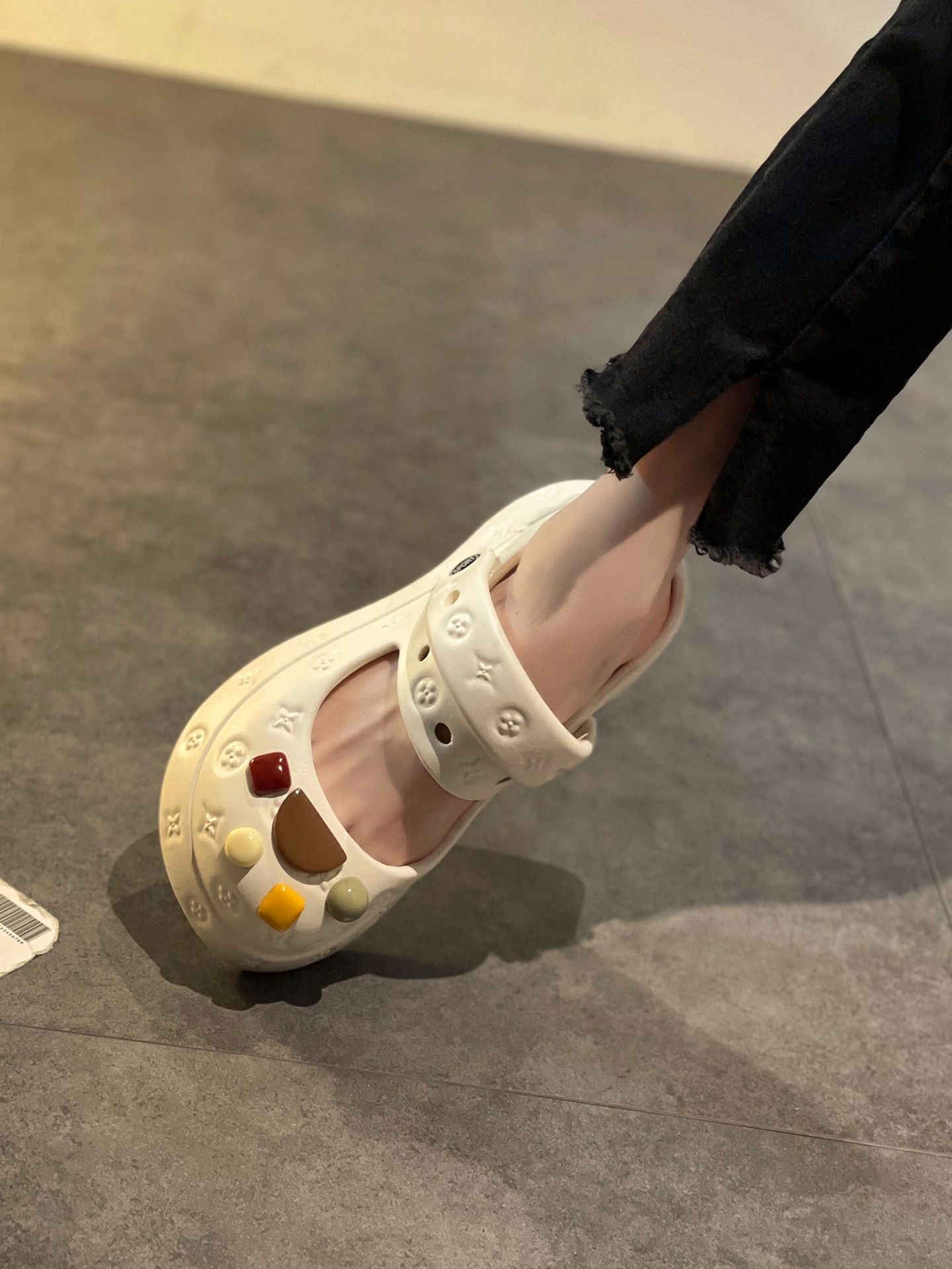 无帮  - VALI鞋履AI设计主图