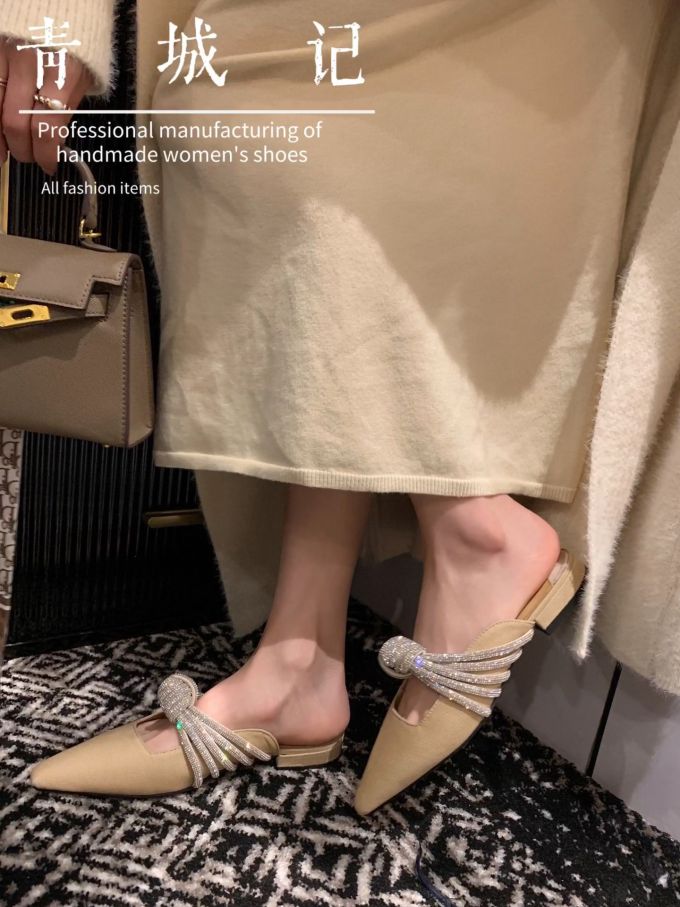 毛纺 A型 文字图案 印花 古巴沙色 烟草色 面包皮色 