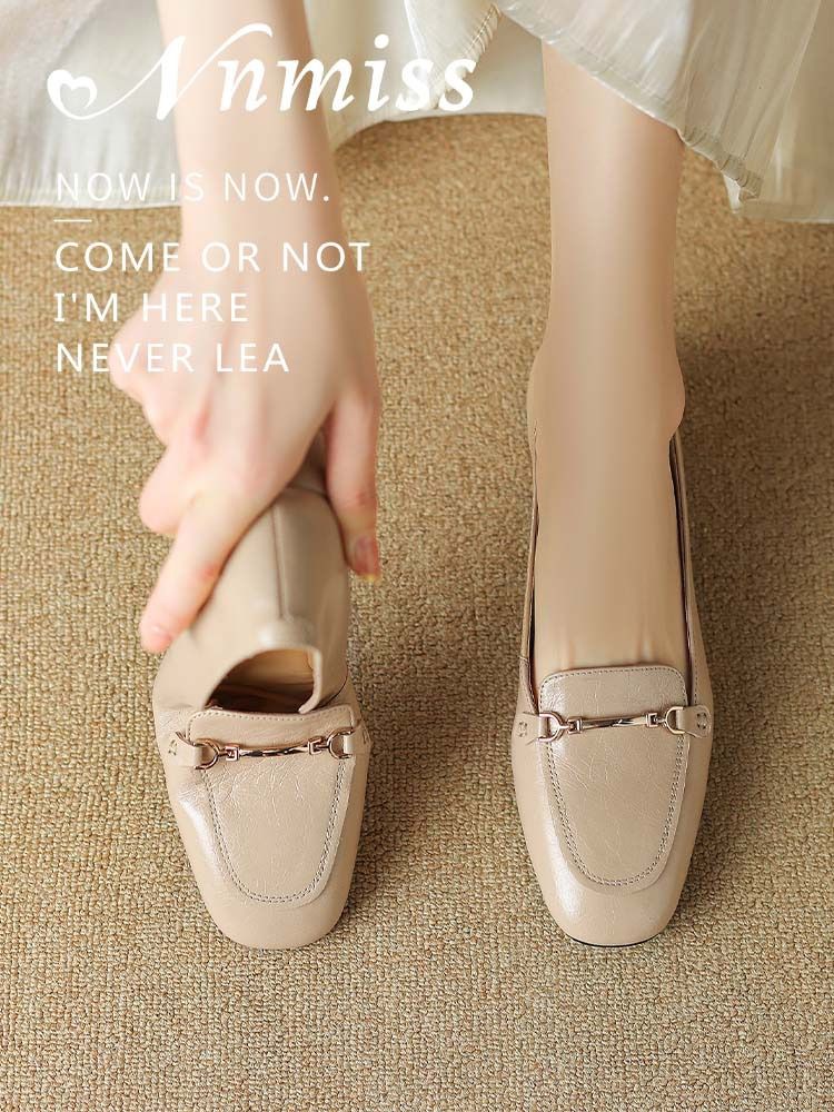 方头 深口鞋 皮革  - VALI鞋履AI设计主图