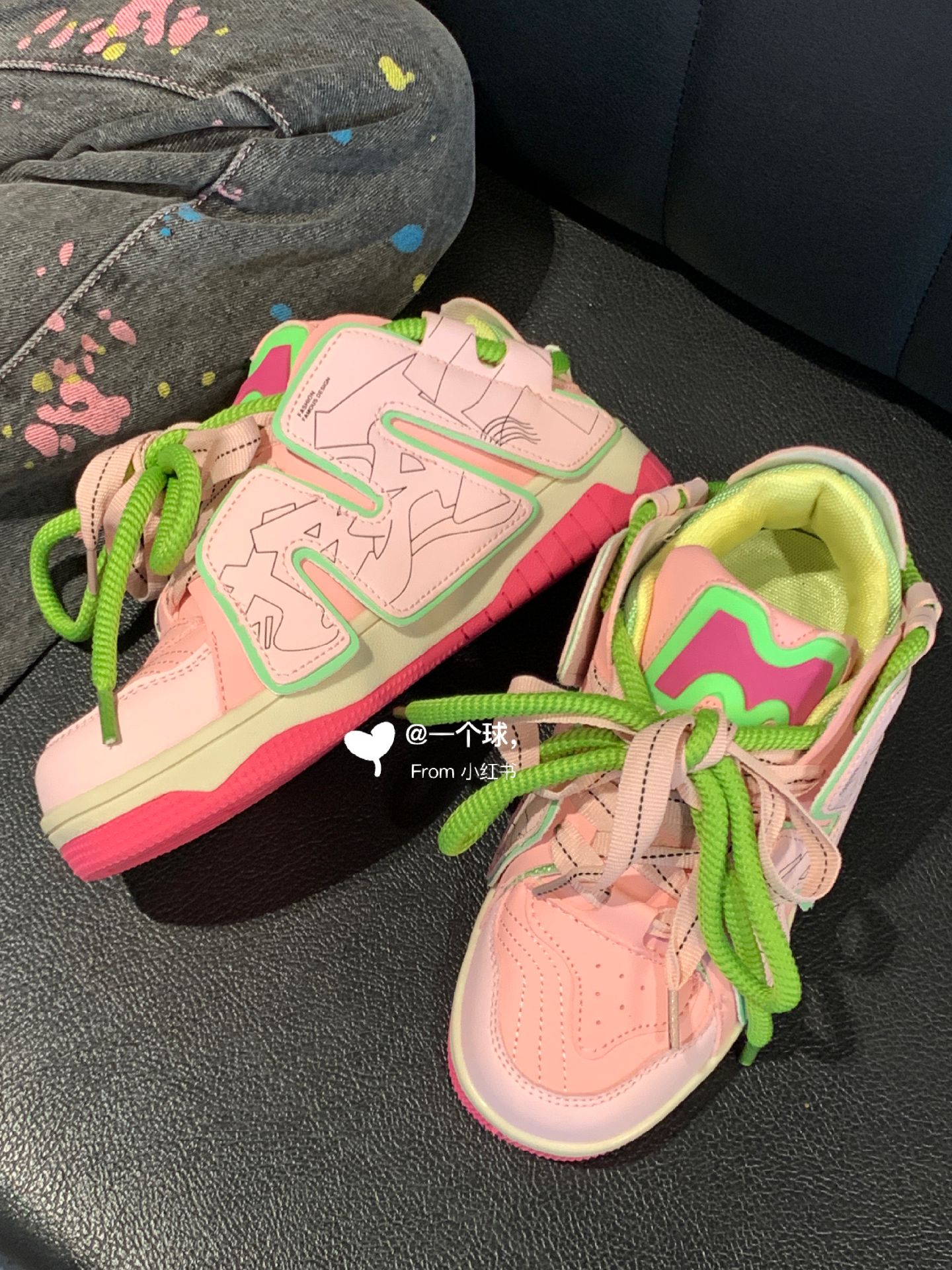 中帮 系带 魔术贴 皮革  - VALI鞋履AI设计主图