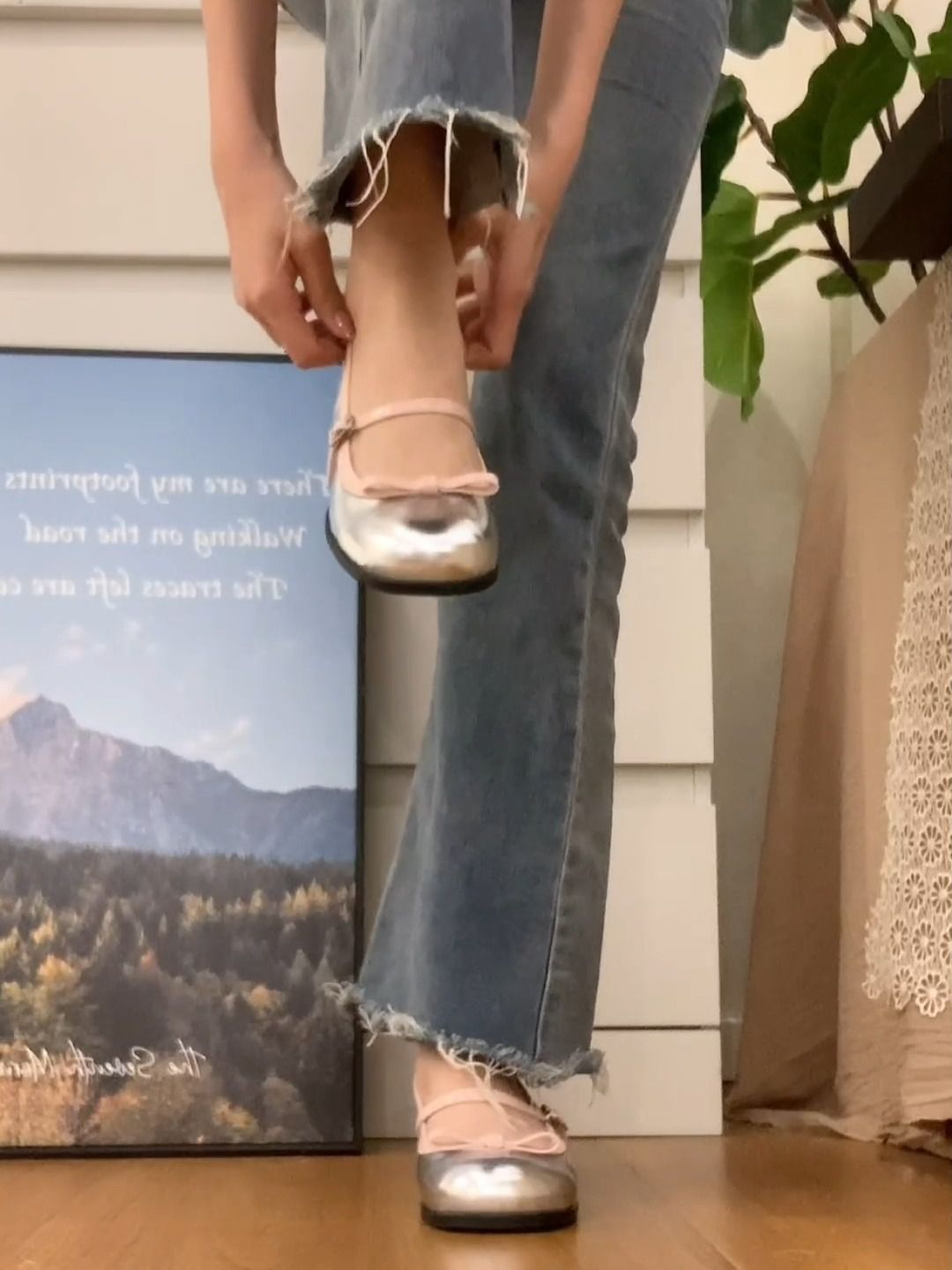 牛仔面料 洗水 毛边 海盗黑 墨黑色  - VALI鞋履AI设计主图