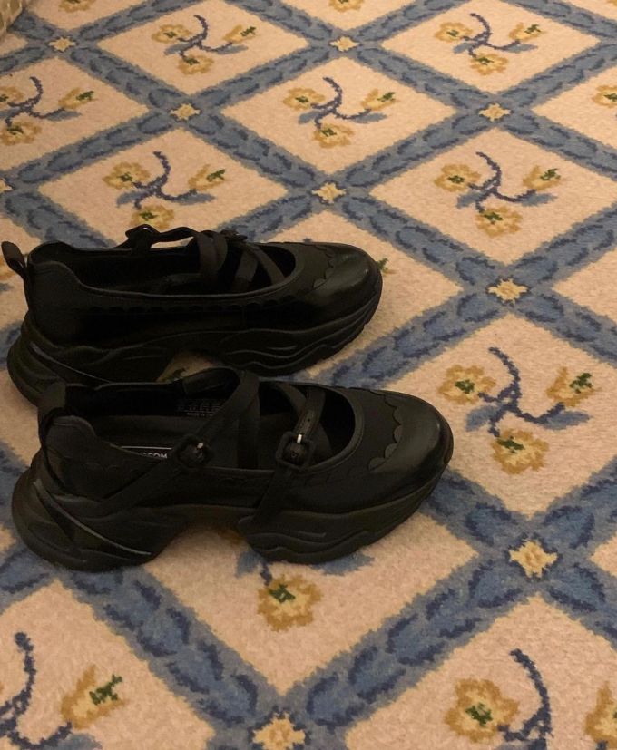 无帮 袢扣 皮革 