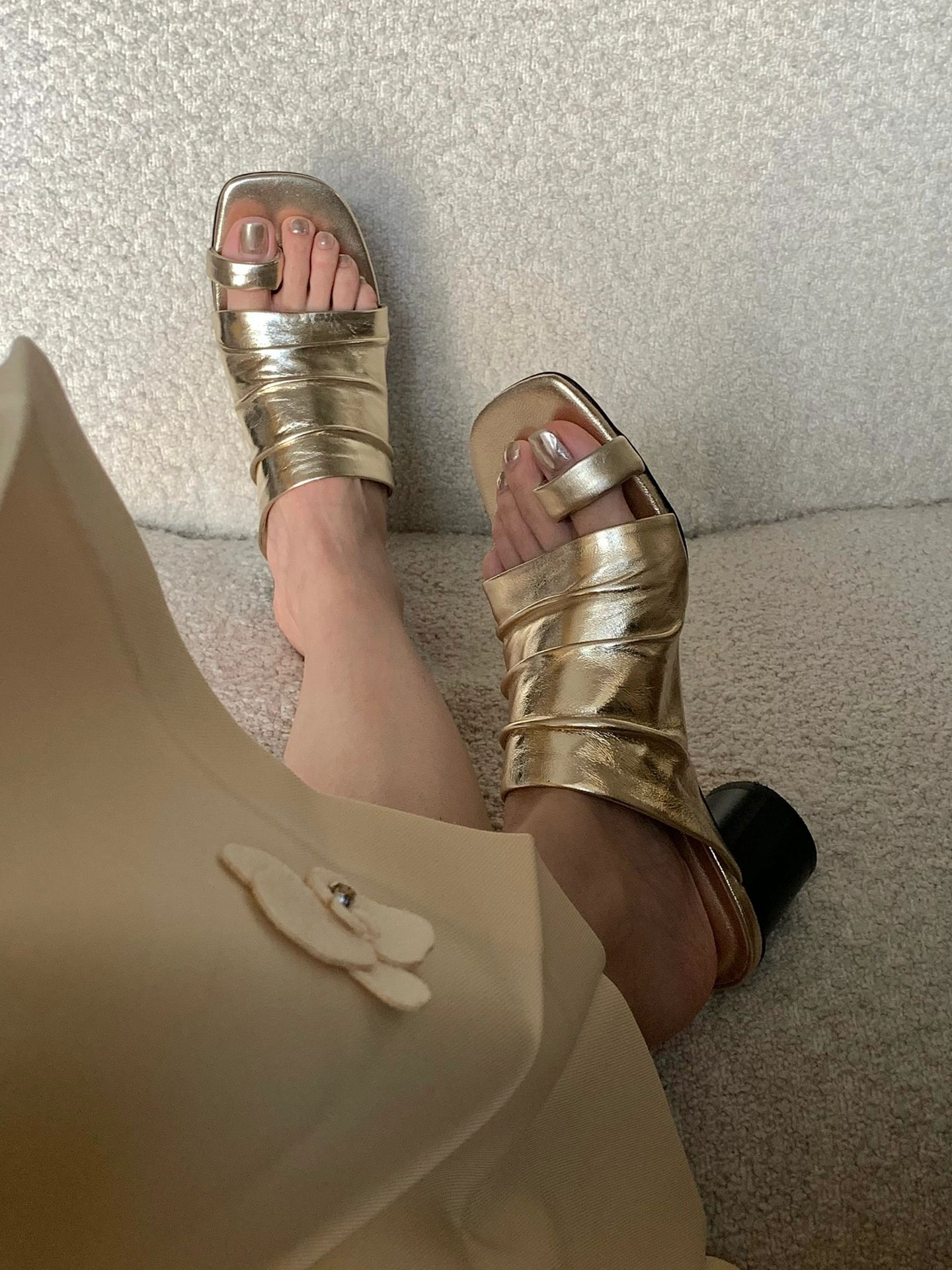 无帮 皮革  - VALI鞋履AI设计主图