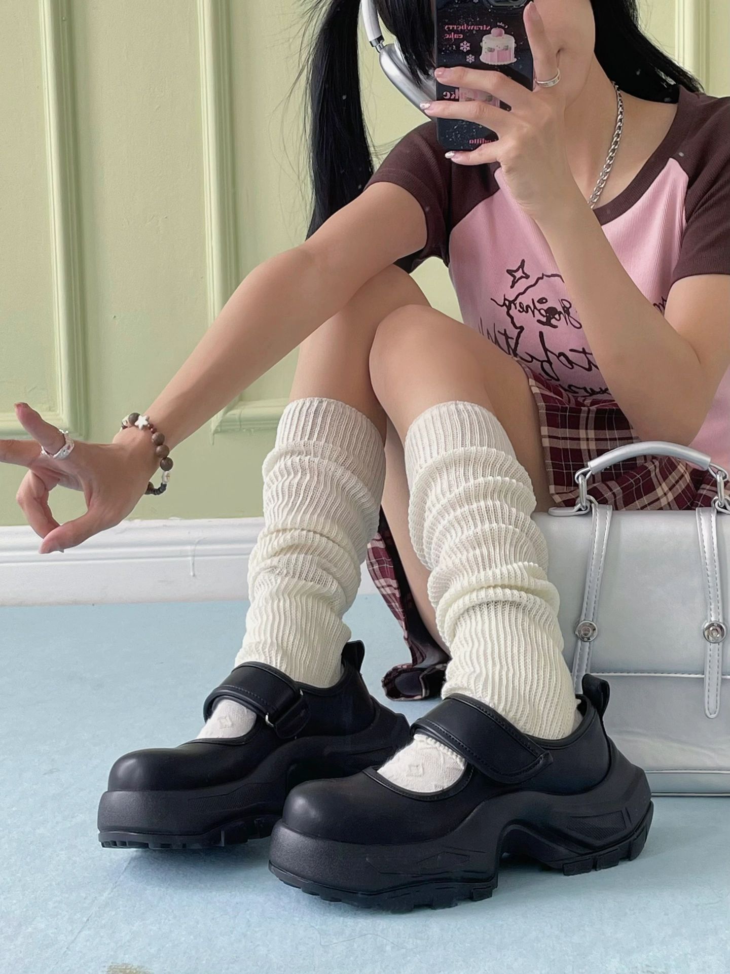 针织面料 圆形领 撞色/渐变 印花 仙粉黛葡萄酒色 毛地黄色 性感  - VALI鞋履AI设计主图