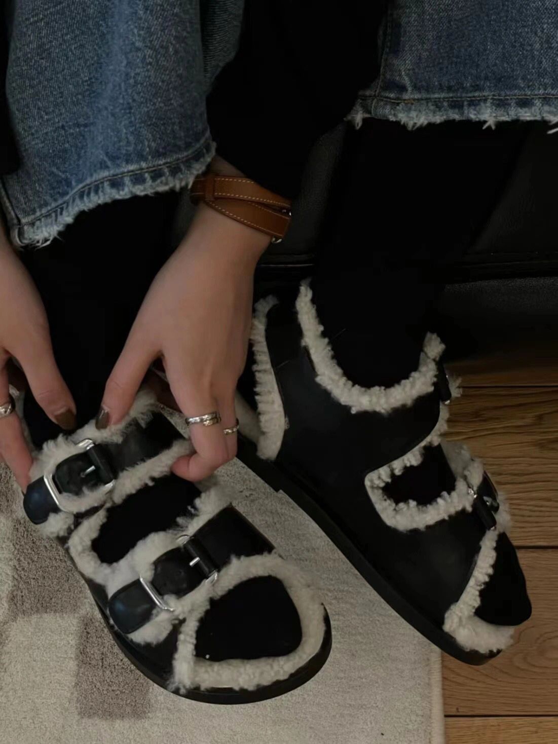  - VALI鞋履AI设计主图