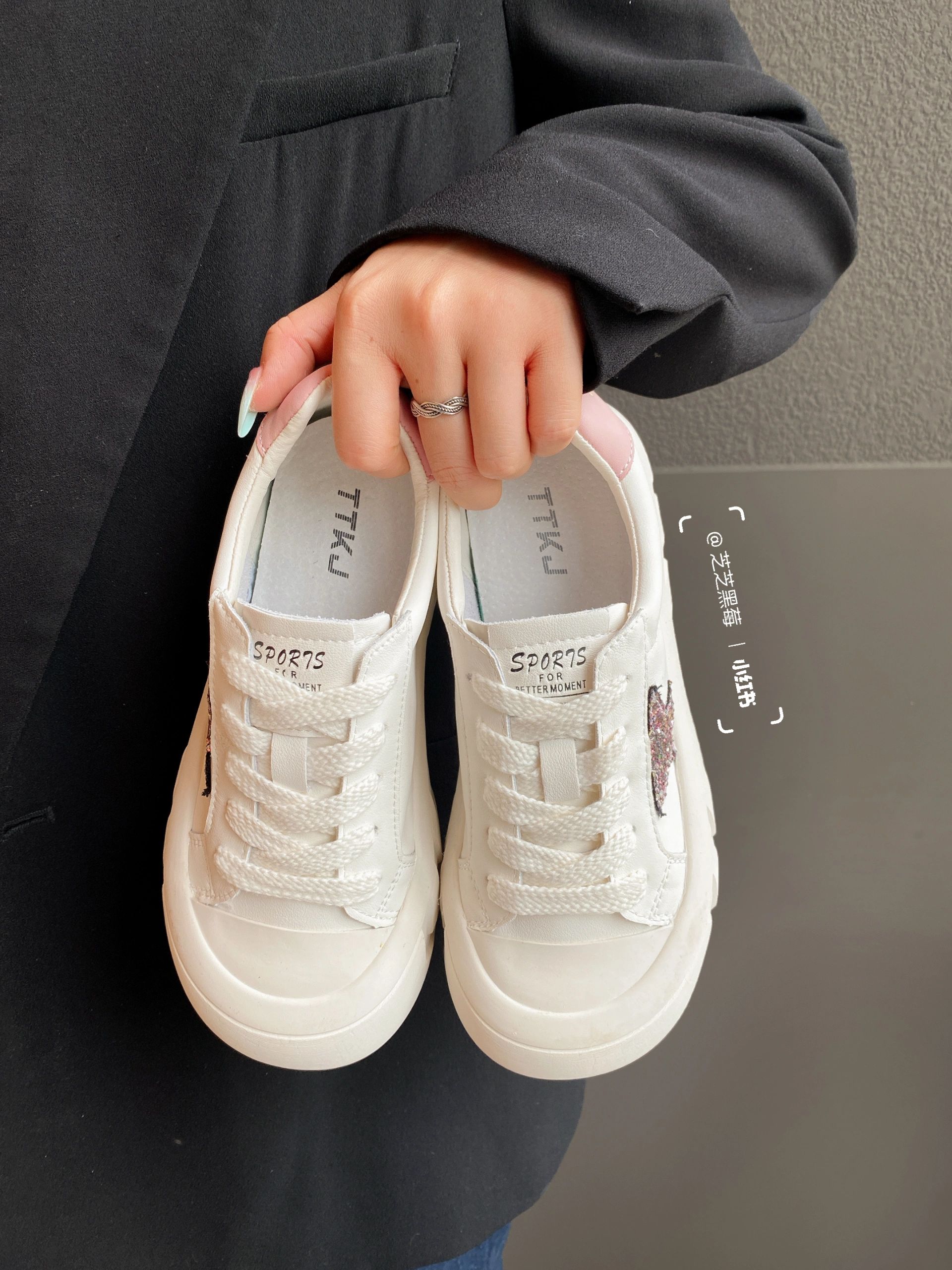 松紧带  - VALI鞋履AI设计主图