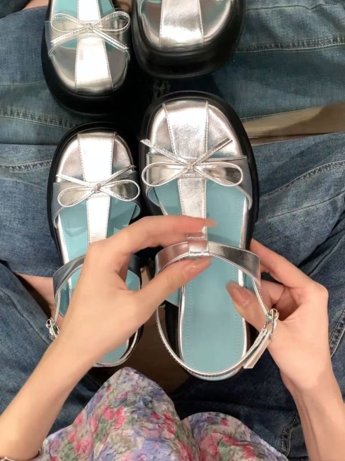 无帮 袢扣 皮革 