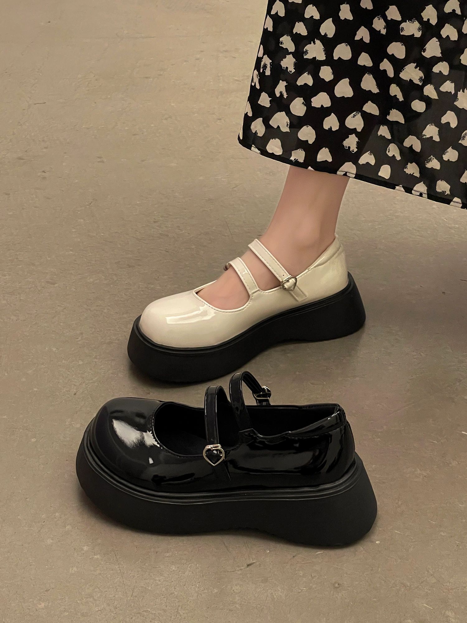 圆头 皮革  - VALI鞋履AI设计主图