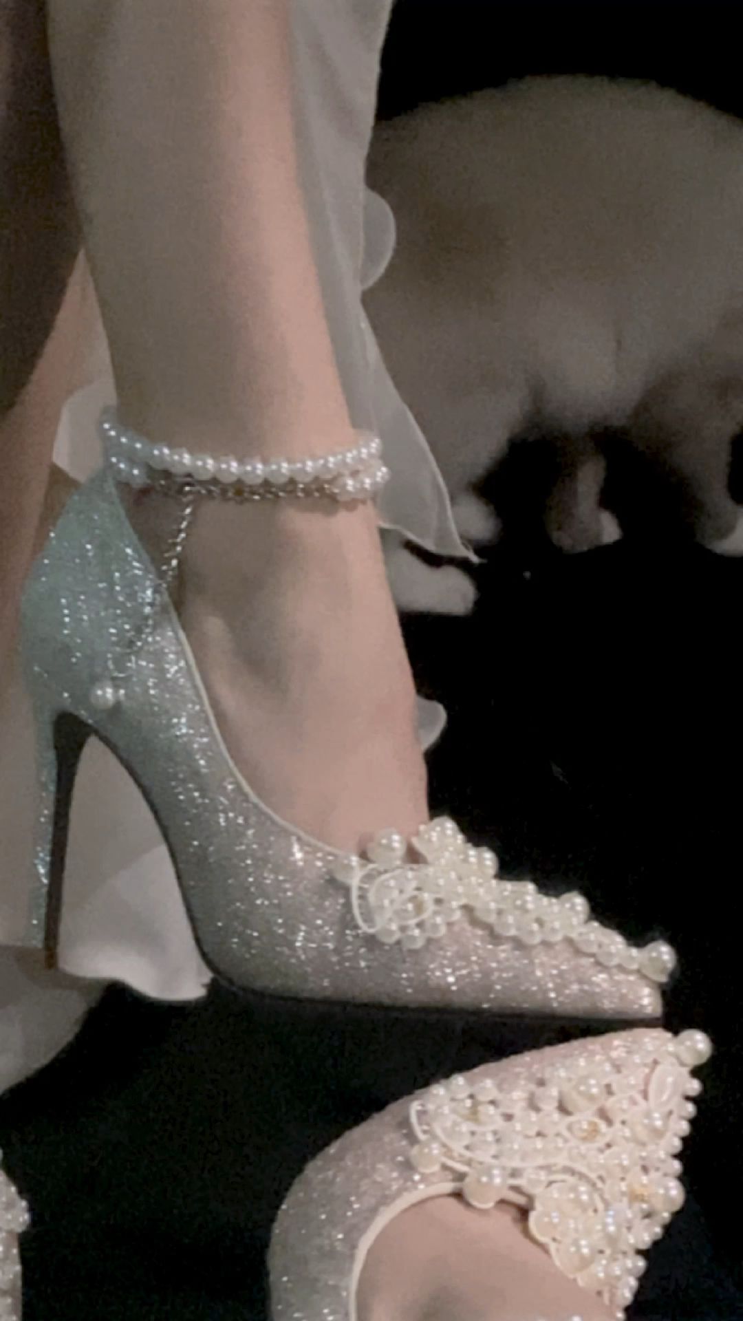 高跟 细跟 尖头 低帮 一脚蹬 浅口鞋  - VALI鞋履AI设计主图