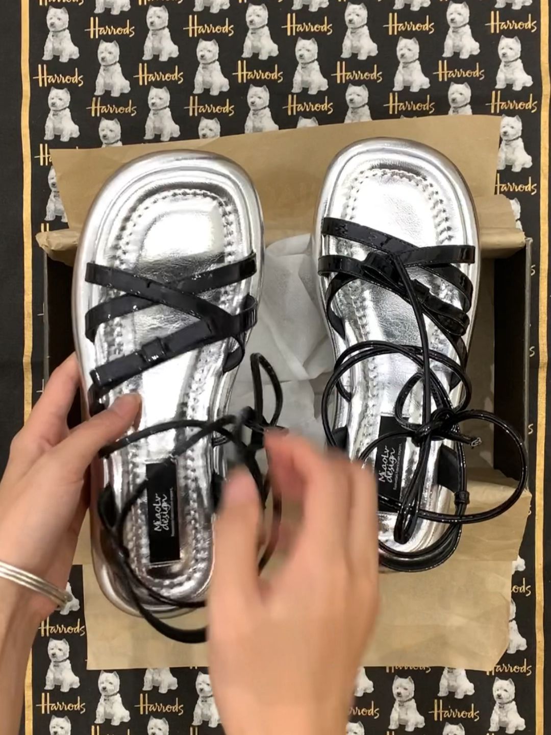  - VALI鞋履AI设计主图